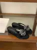 Primer Encuentro con las Chanclas de Verano Estilo Hada para Mujer, Adecuadas para Usar con Faldas, con Fuegos Artificiales y Pedrería, Tacón de Cuña, Estilo Chancla, Sandalias de Tacón Medio