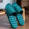 Pantuflas Baño Antideslizantes Material Pvc Anti-Olor Zapatos de Casa Drenantes Secado Rápido Pantuflas Recortadas para Hombres y Mujeres Parejas