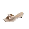 Sandalias Planas de Verano 2026, Estilo Suave y Puro, con Lazo, para Mujer, Versátiles y Elegantes