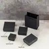 Caixas de joias de papel reciclado em estoque do fabricante com textura clara para anéis, colares e pulseiras