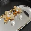 Brincos Florais Elegantes Agulha de Prata Retro Luxo Leve Tendência de Alta Qualidade Brincos Românticos Franceses Pérola Brincos Personalizados