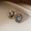 Colar Simples e Estiloso de Resina Oval, Corrente para Clavícula com Temperamento Vintage, Joia de Luxo Leve e de Alta Qualidade para Mulheres