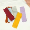 Calcetines de Dos Dedos para Mujer, Color Sólido, Estilo Delgado, Estilo Japonés, Calcetines de Dedos Divididos, Calcetines de Dos Dedos de Media Pantorrilla, Calcetines de Dedos Divididos al por Mayor