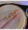 Pendientes de Perla Retro Franceses Lujo Ligero Moda Gama Alta Elegantes Elegantes Tachuelas Exquisitos Nicho Versátiles Pendientes Sencillos para Mujer