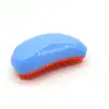 Venta al por mayor de fábrica peine de masaje mango de plástico peine para el cabello en forma de coma fácil de llevar sin enredos color peine TT