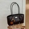 Bolso de hombro para mujer de moda transfronterizo, nuevo de otoño 2026, versátil, personalizado, simple, de gran capacidad, moderno, para ir al trabajo