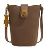 Bolsos de Moda y de Alta Gama para Mujer 2025 Nuevo Otoño e Invierno Bolsos Cubo Retro de Nicho Versátiles Casuales para el Trabajo Bolsos Cruzados