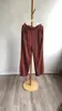 Liquidação de Amostras de Camisetas, Regatas e Calças de Verão: Peças Únicas, Etc., Corte Extra Slim e Valorizam o Corpo