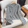 Cardigan de Tricô Listrado Color Block Casual Fashion de Manga Longa para Mulheres Primavera e Outono Tricô Estiloso que Reduz a Idade