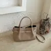 Bolsa Transfronteiriça Estilo Retrô Novo Feminina Moda de Alto Padrão Versátil Bolsa Saco Design de Nicho para o Dia a Dia Transversal Bolsa Mãe e Filho