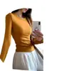 Camiseta de manga larga de color liso estilo americano para mujer, hecha de algodón puro, camisa básica de otoño de corte ajustado con un diseño elegante