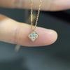 Colar com Pingente Quadrado Pequeno de Zircônia Açucarada Banhado a Prata S925 Ouro 18K Corrente de Clavícula Distintiva de Diamante Feminina Luxo Leve de Alta Qualidade