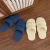 Pantuflas de tela para pareja para uso en casa, aptas para todas las estaciones, silenciosas, pantuflas de piso simples estilo japonés, antideslizantes, pantuflas con suela suave como una nube