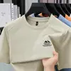 Camiseta Masculina de Manga Curta Fina Estilo Novo de Verão Gola Redonda Solta Esportiva Seda de Gelo Casual Respirável Meia-Manga