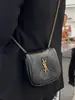 Diseño de Nicho 2026 Nueva Bolsa Nube con un Toque de Alta Gama, Bolso de Hombro con Cadena Acolchado, Bolso Cruzado de Silla de Montar con Letras a la Moda