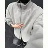 Chaqueta de cuero PU estilo americano con cuello mao y teñido anudado para hombre, chaqueta corta de béisbol para primavera y otoño con un aspecto de ajuste limpio de alta gama, chaqueta de aviador