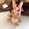 Pingente de Pelúcia de Coelho Fresco, Doce e Fofo, Pingente de Design Moderno e Único, Pingente de Bolsa de Boneca Pequena Atacado