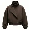 Chaqueta de trabajo con capucha verde militar personalizada de fábrica para hombre, con bordes crudos y múltiples bolsillos, con un diseño desgastado y moderno