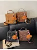 Mochila Estilo Universitario Retro Mate para Mujer Nueva Otoño e Invierno 2024 La Más Fácil de Combinar Bolso Escolar de Moda Portátil para Viajes Diarios Bolso de Hombro