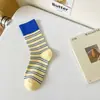 Primavera y Verano Nuevos Calcetines Coreanos Calcetines de Tubo Medio de Rayas en Contraste de Dopamina para Mujer Populares en Internet Ropa Exterior de Algodón para Hombre y Mujer Calcetines para Apilar