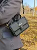 Bolso Cuadrado Pequeño Nuevo Retro Transfronterizo con Tapa abatible para Mujer, Bolso de Mano Tejido de Moda y Elegante, Versátil para Hombro o Cruzado