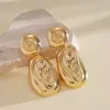 Pendientes Metálicos Redondos Estilo Europeo y Americano con Pliegues en Forma de Gota de Agua, Pendientes de Botón Simples de Alta Resistencia Transfronterizos, Pendientes Geométricos de Alta Gama para Mujer
