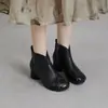 YsshadiR Botas de Cano Curto de Couro Genuíno Retrô Femininas Outono Inverno Novo Salto Bloco Botas Martin Femininas Leves Confortáveis Sapatos Casuais para Mãe