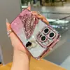 Adecuado para Funda de Teléfono iPhone 17 Pro Max, Soporte de Mariposa de Arena Movediza con Diamantes de 14 Bordes, Funda Protectora Apple 16, Pulsera 15