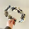 Pinza para el pelo con lazo de encaje y volantes, diadema de diamantes artificiales, nuevo modelo 2026, diadema de corona alta para lavarse la cara, accesorio de pelo de alta gama