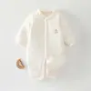 Ropa exterior para bebé sin costuras estándar Clase A, mameluco fino de algodón acolchado para bebés, modelo de otoño e invierno, 40 gramos de algodón acolchado
