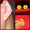 Nuevos pendientes chapados en oro para mujer, joyería de moda de gran venta, pendientes pequeños sencillos, una variedad de pendientes con estampado de flores, fábrica al por mayor