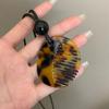 Colar de corrente longa para suéter de corda de couro de alta qualidade com pingente de pente de leopardo em acetato de acrílico acessórios de moda