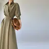 Vestido Francês de Nicho Estilo Designer para Mulheres, Manga Longa, Novo Modelo Outono 2026, Vestido Longo Elegante e Emagrecedor, Vestido Único de Alta Qualidade