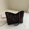 2026 Nova Bolsa Tote de Ombro Único de Grande Capacidade, Elegante e da Moda, para o Dia a Dia de Mulheres, Bolsa Casual Nova de Nicho para Mulheres