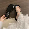 26 Moda Perla 2026 Verano Chanclas Planas Cuadradas sin Cierre para Mujer para Uso en Exteriores, Sandalias Planas de Nuevo Estilo