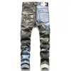 2023 nuevos jeans para hombre al por mayor ajustados elásticos costura de camuflaje combinación de colores jeans pitillo para hombre moda 3132