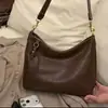 Nova Bolsa Casual de Nicho Ultra Macia Feminina 2026 Nova Versátil Bolsa de Ombro Único Transversal Bolsa Tote Fashion de Axila