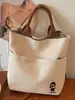 2026 Nuevo Bolso de Hombro de Dibujos Animados Bordados Simple y Artístico para Mujeres, Estudiantes, Compras, Tutorías y Viajes, Bolso Tote