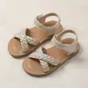 Sandalias de Verano para Niña con Tiras Cruzadas Trenzadas, Suelas Suaves, Antideslizantes, Estilo Princesa, Versátiles Casuales, Planas, Cerradas en la Punta, para Playa