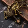 Broche Creativo de Dibujos Animados Retro de Dragón Volador para Hombre Accesorios para Chaqueta de Traje Ramillete Pin de Ropa Zodiacal Dragón de Gama Alta