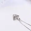 Beixi Joyería de Plata Plata de Ley S925 Corazón de Ángel Diamante Brillante Collar Dinámico para Mujer, Estilo de Oficina Moderno con un Toque de Lujo, Cadena de Caja