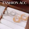 Aros Redondos Chapados en Oro Real de 18 Quilates, Pendientes Europeos y Americanos Simples y Versátiles, Lujo Ligero con un Toque de Alta Gama, Diseño Único