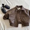 2024 nueva ropa para niños, abrigo de primavera y otoño, nuevo para bebés y niñas, chaqueta de cuero con solapa de color sólido, chaqueta corta de cuero de moda
