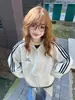 Moletom Cardigan com Capuz Três Listras High Street Americano para Mulheres no Outono e Inverno Estilo Esportivo Solto Jaqueta com Zíper Top Ins