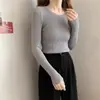 Blusa de tricô feminina gola redonda, manga longa, corte justo, cor sólida, estilo coreano, para outono e inverno, adequada como peça externa e para se aquecer.