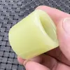 Chave de joalheiro dedo imitação Chave de dedo imitação Jade Chave de dedo Xiuyu Chave de dedo bege Chave de dedo grande Chave de dedo alargada Anel de jade