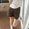 Shorts Jeans Cor Café Marrom Feminino Verão 2026 Novo Cintura Alta Solto Emagrecedor Linha A Cargo Quatro Pontos Perna Larga Hot Pants