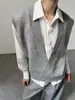 Colete Tricot V Profundo Preguiçoso Francês Masculino Outono Inverno Simples Versátil Solto Toque de Luxo Colete Tricot Sem Mangas Cardigan