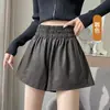 Pantalones Cortos de Cuero Negro de Pierna Ancha para Mujer Otoño Nuevo Estilo Ropa Exterior Cintura Alta Adelgazante Casual Capa Base Pantalones Bootcut