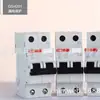 SH203-C10 SH203-C16 SH203-C20 interruptor automático miniatura original de iluminación de tres niveles